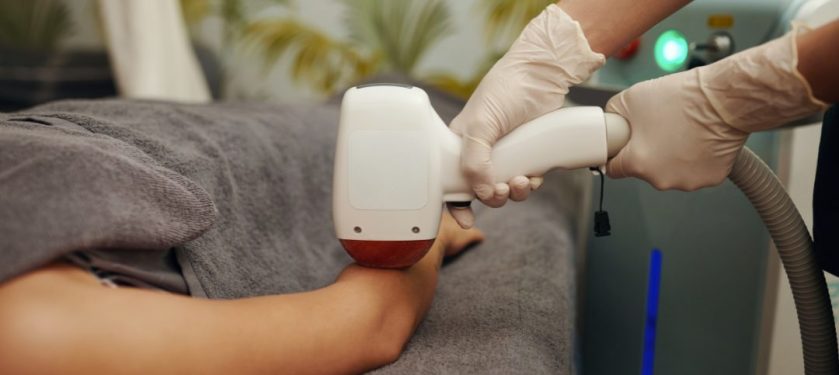 長袖シーズンが始めどき！人に気づかれない秋冬メンズ脱毛